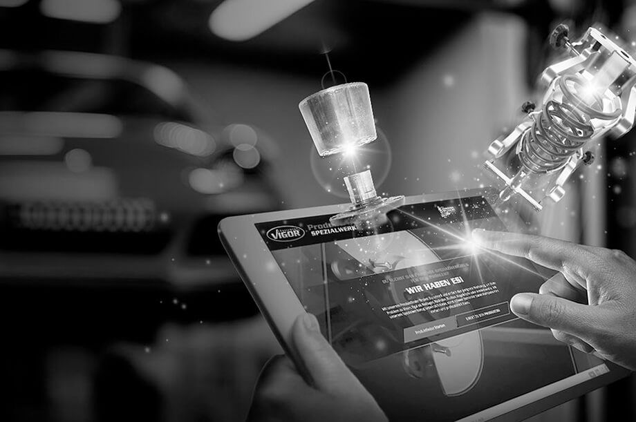 Tumbnail für die Konfiguratoren. Tablet in der Werkstatt mit einem Konfigurator